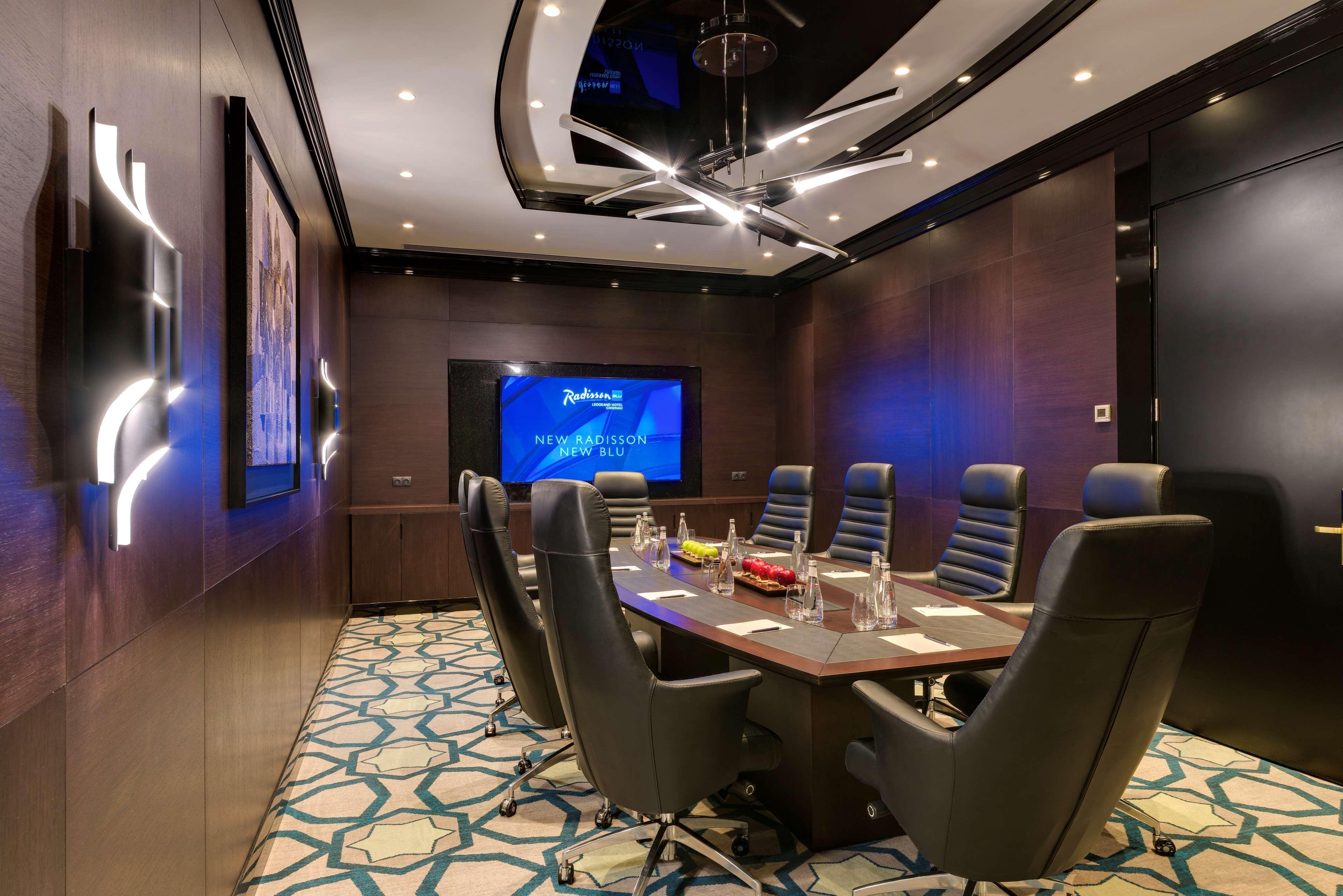 Radisson Blu Leogrand מלון 5*