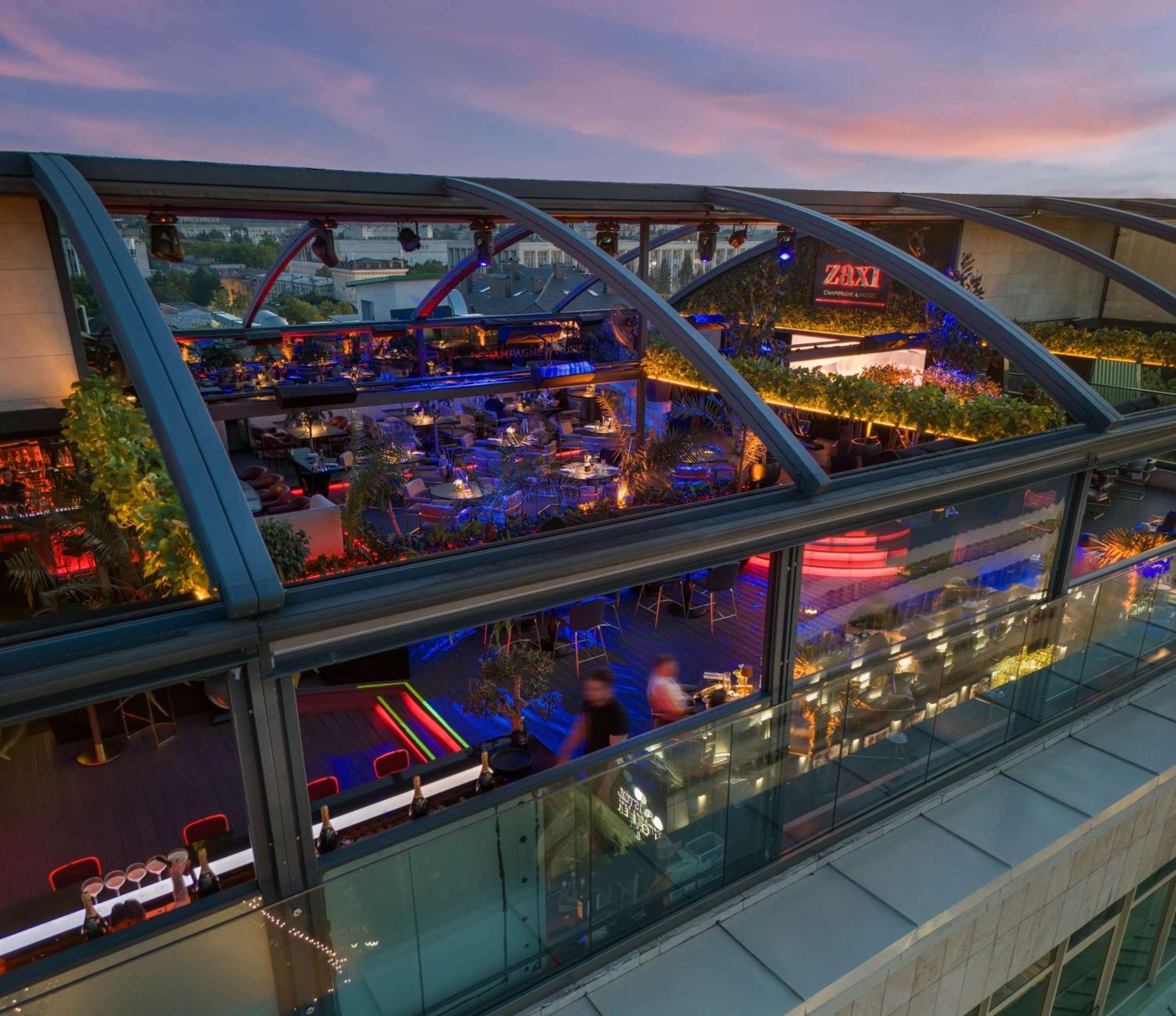 Radisson Blu Leogrand 5* צ'יסינאו